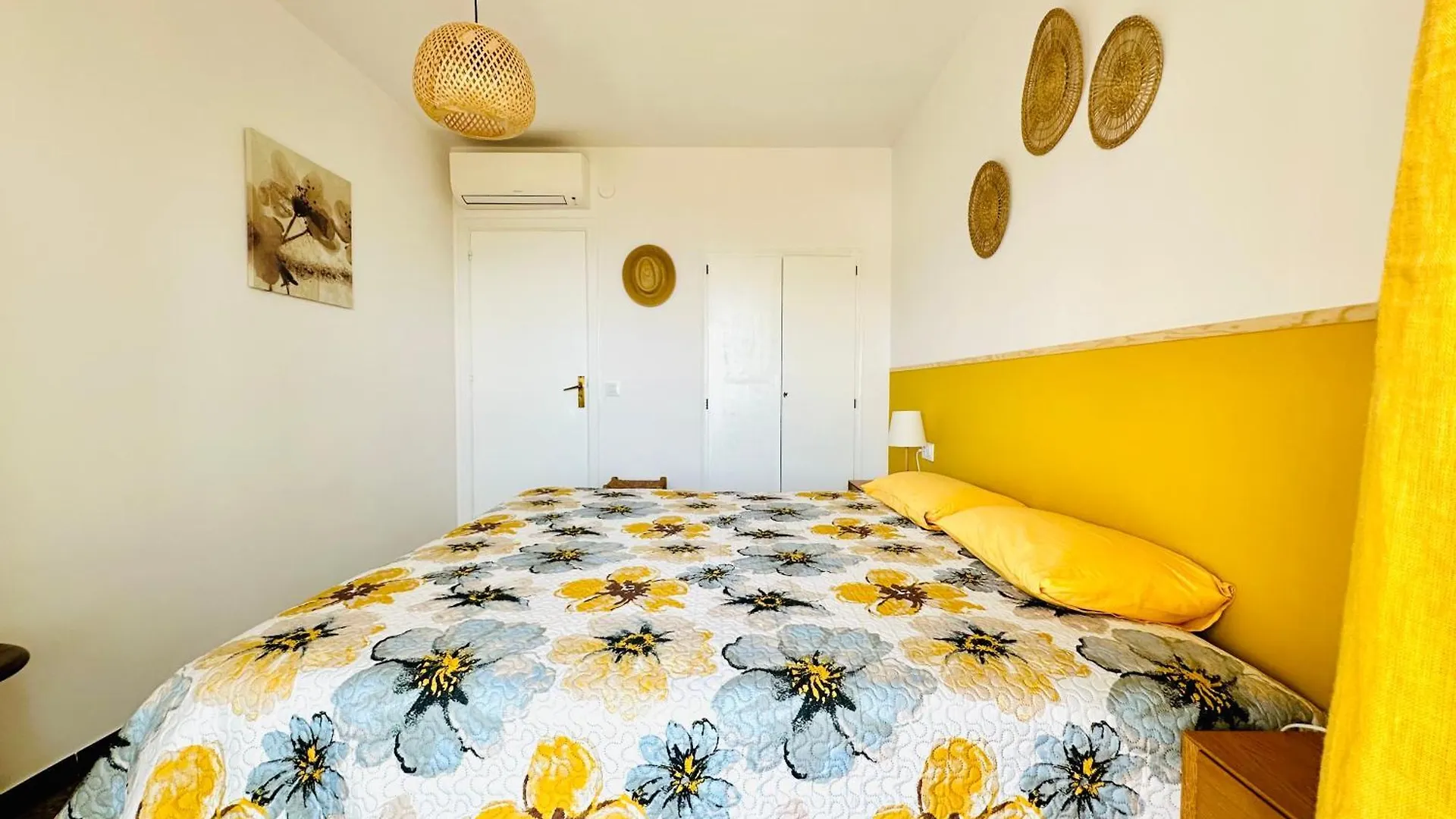 Global Immo 3387 Corsario Apartment Roses
